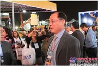 携新外观挖机参展巴西M&T  山东临工国际化战略持续发力