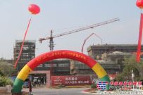 中联全球最长5桥63米钢臂架泵车交付客户