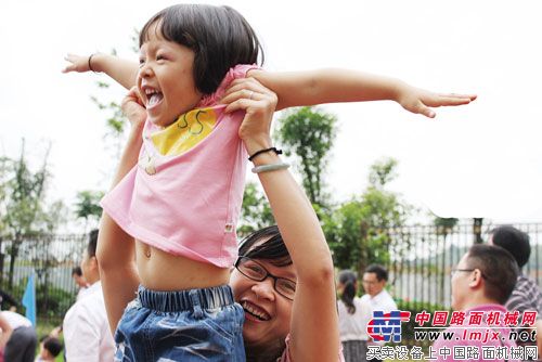 三一集团首届亲子运动会顺利举行