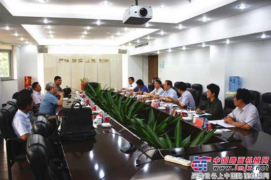 徐工：交流聚共识 共谋促发展