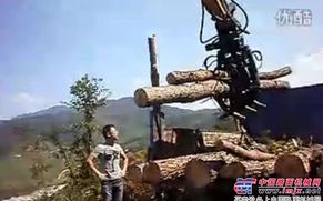 忆辉挖掘机夹木器视频