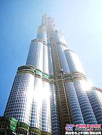 世界第一高楼迪拜塔|2008年9月，普茨迈斯特参与建设世界第一高楼——阿联酋迪拜塔，一举突破了606米的输送高度，普茨迈斯特再次刷新了世界泵送记录，在此次项目中，三台14000 SHP混凝土托泵三个月连续输送标号为C60-C80的混凝土165,000m3。