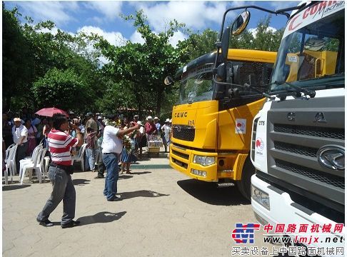 海外营销见闻--华菱玻利维亚经销商营销活动亲历记