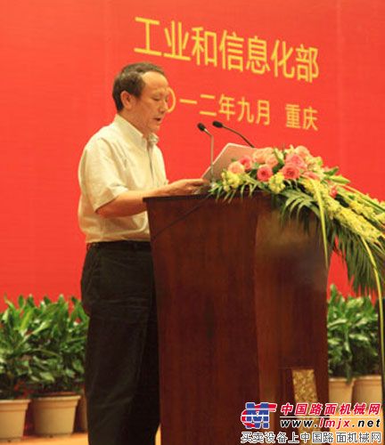 徐工王民董事长在全国工业企业技术改造会议做典型发言