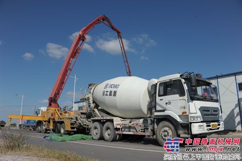 徐工混凝土双雄助力上海临港项目建设