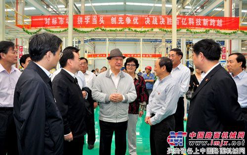 全国政协原副主席徐匡迪莅临徐工考察