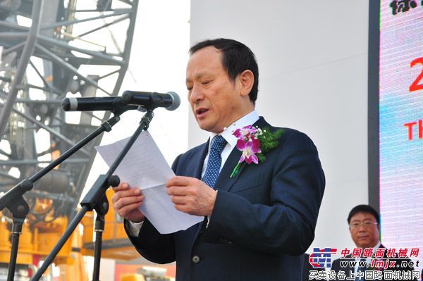 徐工集团宝马展开幕式盛大举行