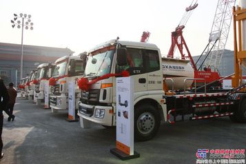福田雷萨L8系列混凝土机械新品荣耀上市