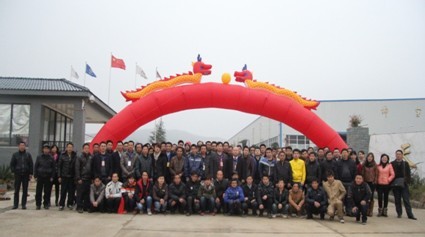 湖南坤宇重装桩工机械行业协会盛大成立