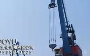 汽车（轮胎）式起重机安全操作 