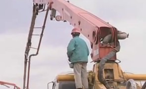 混凝土泵车操作工视频录像