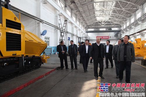 陕建机：强强联手 共谋发展