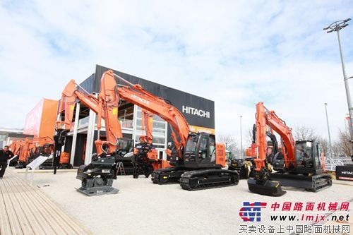 日立建机全系产品亮相德国 尽展国际风采