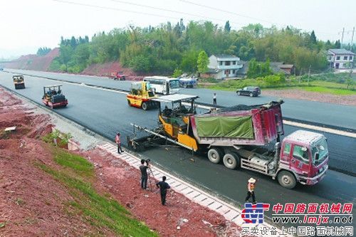 成渝高速复线重庆段将成国内首条低碳高速路