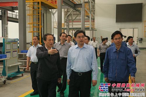 徐州市市长朱民到徐工集团调研