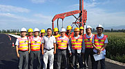 新疆:伊墩公路交安第三標段開工