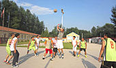 建兴高速二标项目与葫芦岛市连山区公路段举行友谊篮球赛