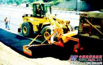 农村道路施工设备——路面加宽侧摊铺机
