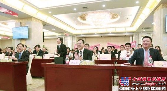 八大体系知识竞赛开赛 三一人掀起读书热