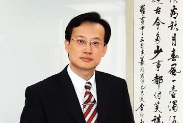 英达施伟斌：公路养护中的“大医精诚”
