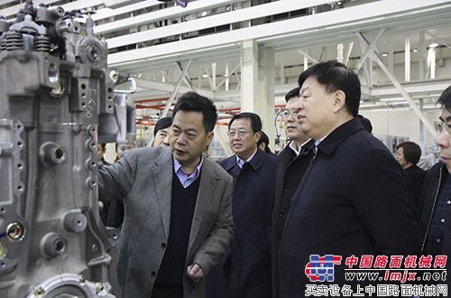 国家质检总局副局长魏传忠一行到华菱星马指导工作