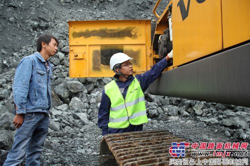 秉承沃尔沃服务理念  成都福盛全情服务客户 托举新希望 
