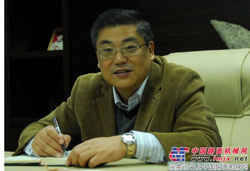 上海申昆混凝土集团有限公司董事长张立新