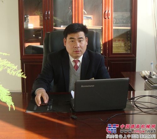 山東臨沂華興汽車銷售服務有限公司總經理陳柏坤