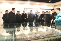 济南市副市长苏树伟一行参观访问中国重汽