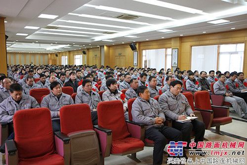 华菱星马第十届五次职工代表大会暨“双先”表彰会隆重召开