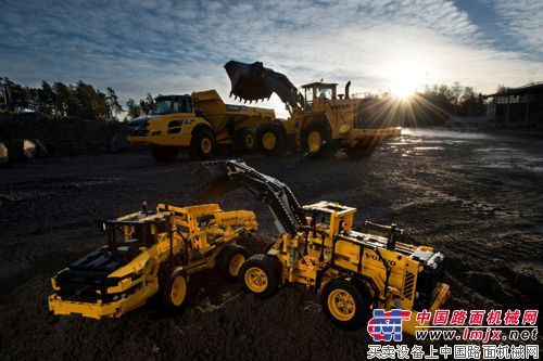 沃尔沃携手乐高联袂打造“迷你金刚”