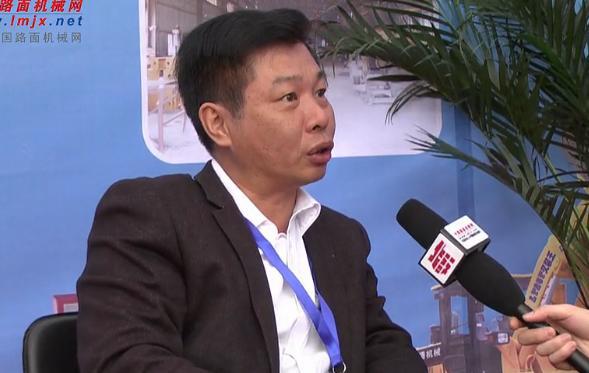 中國路麵機械網專訪龍騰機械總經理莊杭良