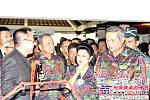 印尼总统苏西洛参观三一展区