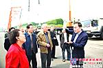 湖南省检察院百余离退检察官考察中联重科