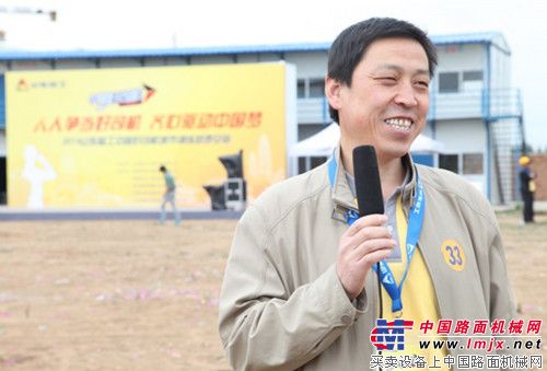来自甘肃的好司机学员李荣，同时也是第十六届人大代表