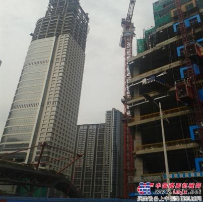 星邦重工高空作業平台助力廣州東塔   鑄就華南市場新高度
