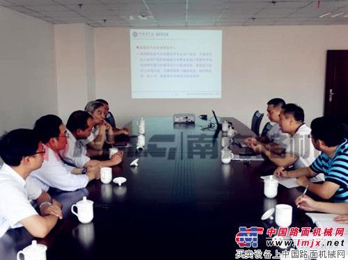 南方路机与泉州装备所合作正式启动