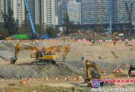徐工挖掘机群助建香港中环“新地标”