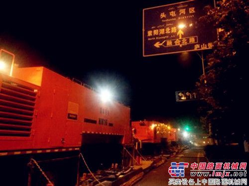 连续4载选英达 乌鲁木齐高铁站主通道换新貌