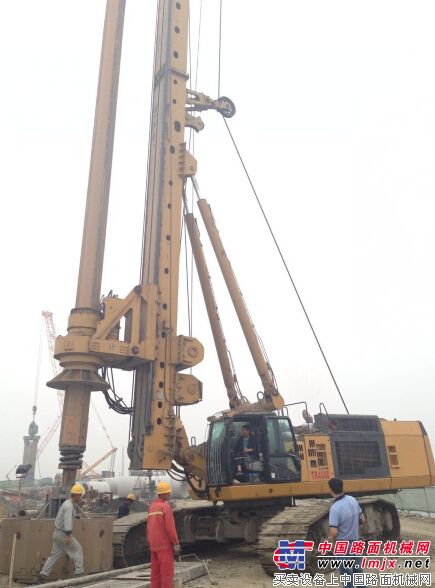 世界最大吨位TR550旋挖钻机首秀