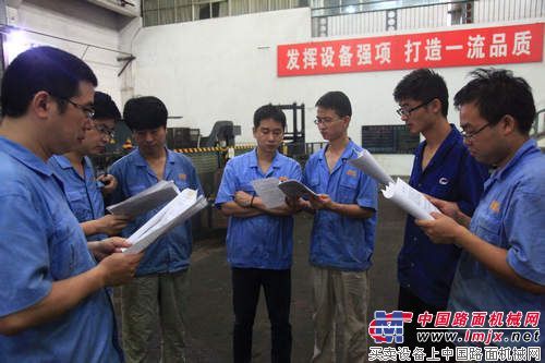 陕建机公司班前会为安全和质量保驾护航