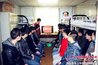 中铁十五局六公司神朔运输处：“团课”走进“家”