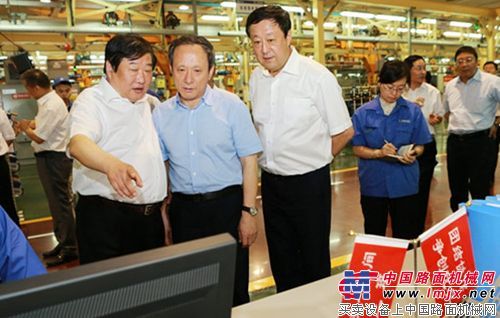 徐工集团董事长王民率队来潍柴参观访问 