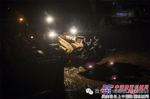 山推股份：鲁甸不怕 我们来了