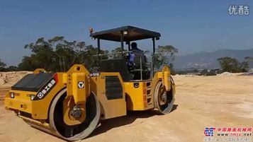 徐工XD121E压路机厦门土方压实施工现场