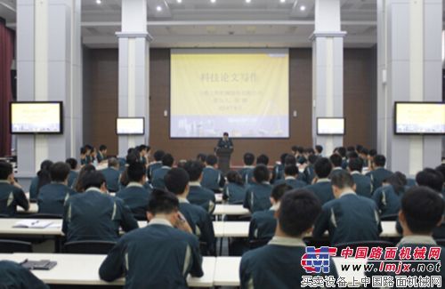 山推团委举办博士与青年面对面交流活动