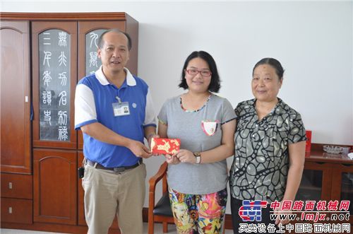 方圆支承公司党委工会开展金秋助学活动