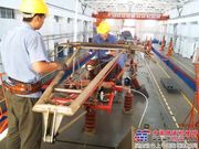 中铁十五局朔黄铁运处：高温机车下的作业