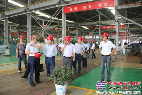 省经信委副主任殷林波率队来恒天九五调研