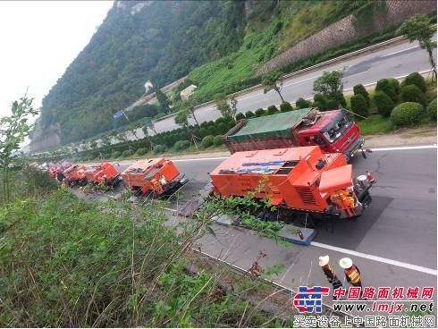 阴雨不碍工期，优质、快捷兼得——英达浙江泽太公路治理裂缝纪实